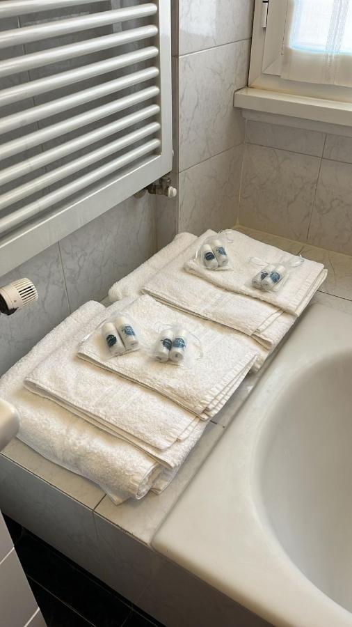 Appartamento Vacanze Romane Exterior foto